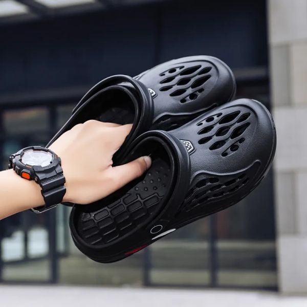 Newest Trend Fashion Slippers slides Suitable shoes women Breathable Comfortable Walking Wholesale Lightweight Spring and summer In Stock two size 36-48, Black
Newest Trend Fashion Slippers slides Suitable shoes women Breathable Comfortable Walking Wholesale Lightweight Spring and summer In Stock two size 36-48, Black