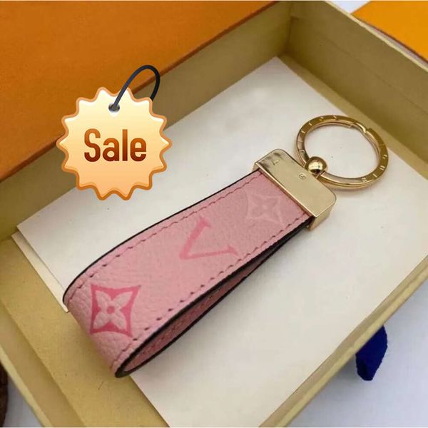with box fashion top quality mens and womens keychains fashion car keychains stainless steel leather designer keychains
with box fashion top quality mens and womens keychains fashion car keychains stainless steel leather designer keychains