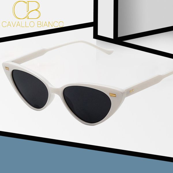 CB White Cat Eye Sunglasses for Women Designer Pink Frame Y2K Style Brown Lenses UV400 Glasses Small Retro Vintage Red Triangle CAVALLO BIANCO Wholesale
CB White Cat Eye Sunglasses for Women Designer Pink Frame Y2K Style Brown Lenses UV400 Glasses Small Retro Vintage Red Triangle CAVALLO BIANCO Wholesale