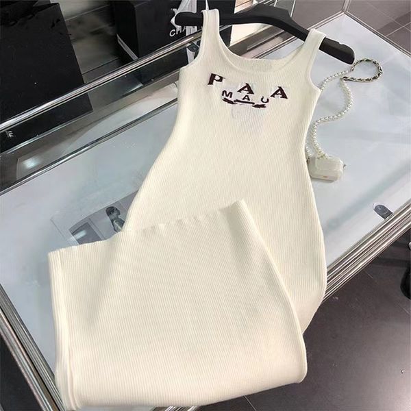Designer High Quality Knitted Long Casual Dress Fashion Halter Sleeveless Vest Long Dress, White
Designer High Quality Knitted Long Casual Dress Fashion Halter Sleeveless Vest Long Dress, White