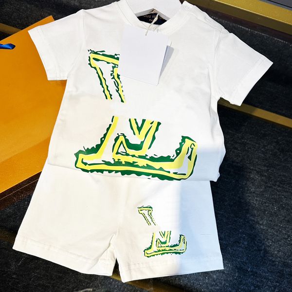 Soft Babies Brand Casual Suit Bear Letter Short Sleeve Set Summer Cotton Shorts Cute Tracksuit White Gray Clothing Sets 66-100cm
Soft Babies Brand Casual Suit Bear Letter Short Sleeve Set Summer Cotton Shorts Cute Tracksuit White Gray Clothing Sets 66-100cm