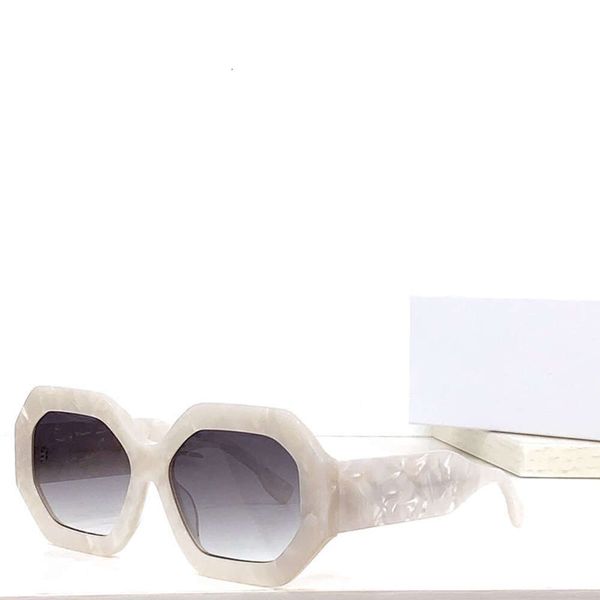 Fashion Irregular Men Women Retro Sunglasses Outdoor Leisure Classic UV400 Glasses High Quality Acetate Oculos De Sol
Fashion Irregular Men Women Retro Sunglasses Outdoor Leisure Classic UV400 Glasses High Quality Acetate Oculos De Sol