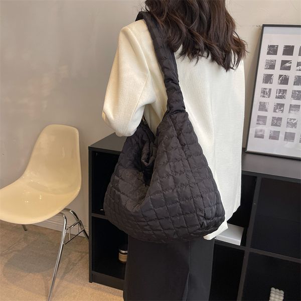 designer bag New Spring Handbags: Checkered Tote Bag Women, Large Capacity Shoulder Simple Crossbody Bag, Ideal for Daily Use, Plum
designer bag New Spring Handbags: Checkered Tote Bag Women, Large Capacity Shoulder Simple Crossbody Bag, Ideal for Daily Use, Plum