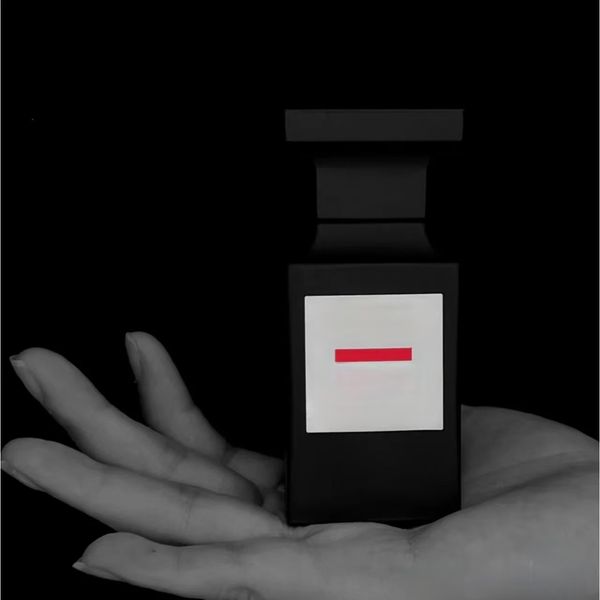 Man woman perfumes cologne fragrance Eau De parfum Spray Designer high quality perfumes long lasting fragrances
Man woman perfumes cologne fragrance Eau De parfum Spray Designer high quality perfumes long lasting fragrances