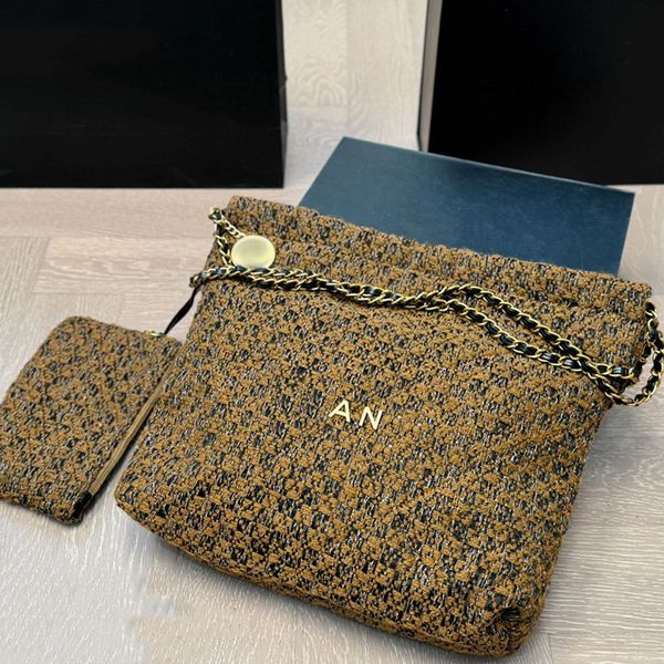 22 Garbage Bag Designer Ladies Shoulder Bag 30cm Wool Plaid Gold Hardware Metal Buckle Luxury Tote Bag Coin Matilas Chain Underarm Bag Airport Purse Classic 5 Colors, White
22 Garbage Bag Designer Ladies Shoulder Bag 30cm Wool Plaid Gold Hardware Metal Buckle Luxury Tote Bag Coin Matilas Chain Underarm Bag Airport Purse Classic 5 Colors, White