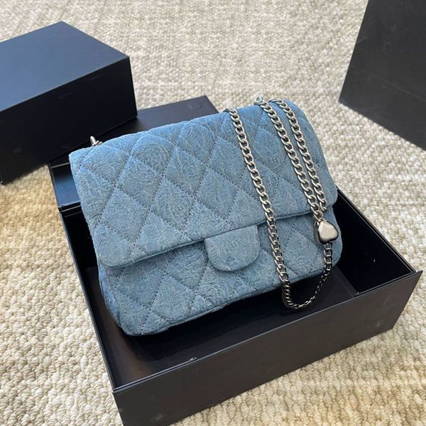 Real leather Woman Women luxurys Designers bags Camellia denim Shoulder bag Gold beads chain bag Messenger Clutch Flap crossbody Wallet lady clutch Fortune bag 23m, Deep blue
Real leather Woman Women luxurys Designers bags Camellia denim Shoulder bag Gold beads chain bag Messenger Clutch Flap crossbody Wallet lady clutch Fortune bag 23m, Deep blue