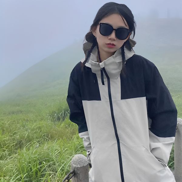 Extreme Cold Weather Gear: Versatile Adjustable Insulated Climbing Jacket, Pink
Extreme Cold Weather Gear: Versatile Adjustable Insulated Climbing Jacket, Pink