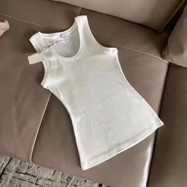 Summer White Women Tops Tees t shirt Crop Top Embroidery Sexy Off Shoulder Black Tank Top Casual Sleeveless Backless Top Shirts Luxury Designer Solid Color Vest, Gray short
Summer White Women Tops Tees t shirt Crop Top Embroidery Sexy Off Shoulder Black Tank Top Casual Sleeveless Backless Top Shirts Luxury Designer Solid Color Vest, Gray short