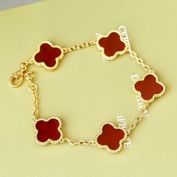 

Women Designer Four Leaf Clover Bracelet Designer for Women Trendy Fashion Elegant String of Beads Party Jewelry Gift Wholesale Good