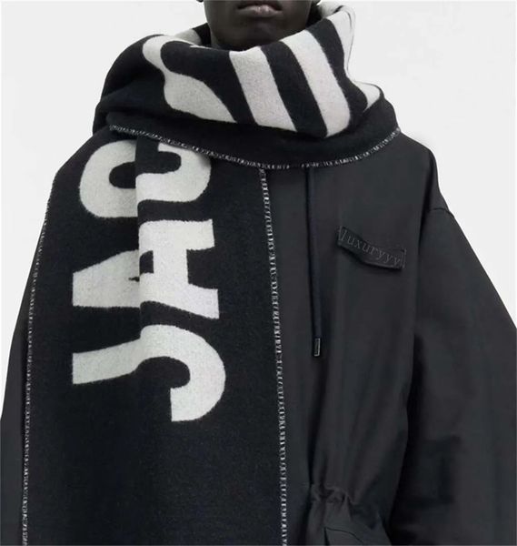 Top Quality Designer Brand Cashmere Winter Scarf Scarves Blanket Women Type Colour Chequered Tassel Imitated Size 200*35cm
Top Quality Designer Brand Cashmere Winter Scarf Scarves Blanket Women Type Colour Chequered Tassel Imitated Size 200*35cm