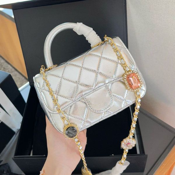 Designer bag Fashion Leather Woman Women Luxurys Shoulder bag Handbags Messenger Clutch Flap crossbody Wallet lady clutch Fortune bag chain bag 18m, Black
Designer bag Fashion Leather Woman Women Luxurys Shoulder bag Handbags Messenger Clutch Flap crossbody Wallet lady clutch Fortune bag chain bag 18m, Black