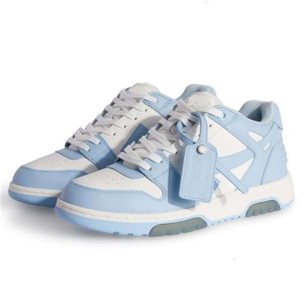 Elegant Brand Out of Office Sports Shoes Low Top Suede Leather Platform Trainer Chunky Rubber Sole Sneaker Couple Women Men Skateboard Walking Eu35-46, R56
Elegant Brand Out of Office Sports Shoes Low Top Suede Leather Platform Trainer Chunky Rubber Sole Sneaker Couple Women Men Skateboard Walking Eu35-46, R56