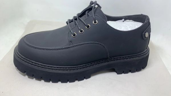 new leather shoes men's Korean version trendy lace up casual black small leather shoes
new leather shoes men's Korean version trendy lace up casual black small leather shoes