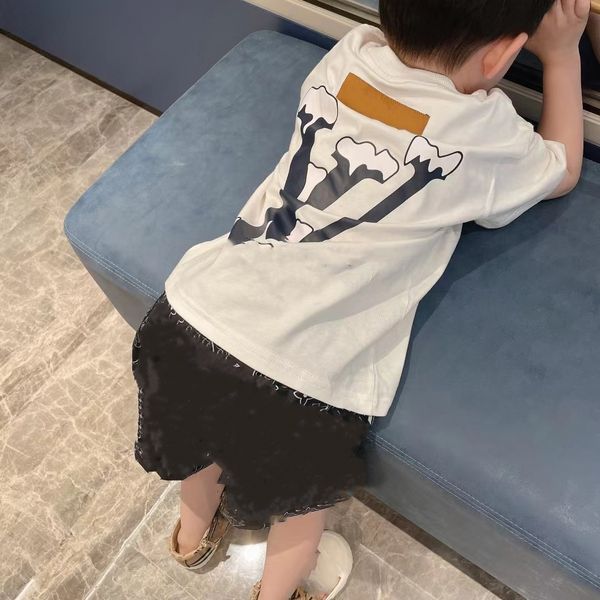 Kids Designer Clothes Kid T Shirt 1-14 Ages Girls Boy Short Sleeve Tops 100% Cotton Comfortable Breathable Without Pilling Baby Tee Luxury Brand Summer with, White
Kids Designer Clothes Kid T Shirt 1-14 Ages Girls Boy Short Sleeve Tops 100% Cotton Comfortable Breathable Without Pilling Baby Tee Luxury Brand Summer with, White