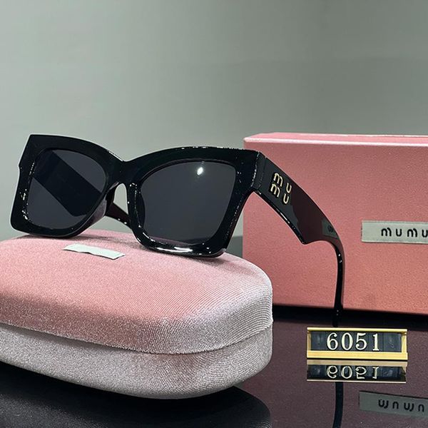 Womens Oversized Sunglasses Designer Sunglasses for Women Eyeglasses Cat Eye Luxury Sun glass Polarized Sunglass Summer Goggle Adumbral
Womens Oversized Sunglasses Designer Sunglasses for Women Eyeglasses Cat Eye Luxury Sun glass Polarized Sunglass Summer Goggle Adumbral