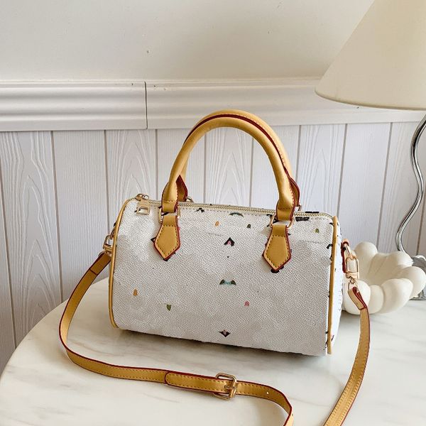 Color Painting Evening Bags Designer Pillow Handbags Women Crossbody Design Messenger Travel 766 547 863, Beige
Color Painting Evening Bags Designer Pillow Handbags Women Crossbody Design Messenger Travel 766 547 863, Beige