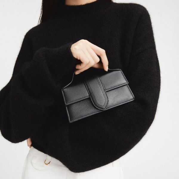 Designer Bag Womens Purse Shoulder Bags Fashion Leather Crossbody bag underarm luxury bag Capacity Handbags In Multiple Colors Retro High Quality Le Bambino bag, Light yellow
Designer Bag Womens Purse Shoulder Bags Fashion Leather Crossbody bag underarm luxury bag Capacity Handbags In Multiple Colors Retro High Quality Le Bambino bag, Light yellow