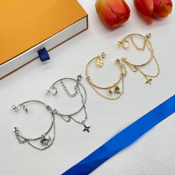 Elegant Hoop Earrings Brand Designer Big Circle Letter Chain Drop Earrings Gold Silver Plated Stainless Steel Ear Stud Fashion Women Jewerlry Wedding Party Gift
Elegant Hoop Earrings Brand Designer Big Circle Letter Chain Drop Earrings Gold Silver Plated Stainless Steel Ear Stud Fashion Women Jewerlry Wedding Party Gift