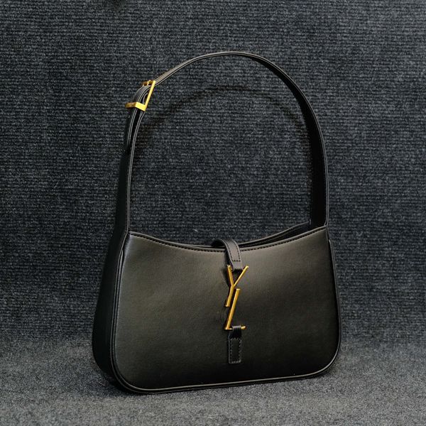 Designer bag womens gold buckle letter single shoulder bag leather retro diagonal cross carrying underarm bag wallet envelope bag handbag bag, Y-12-23cm
Designer bag womens gold buckle letter single shoulder bag leather retro diagonal cross carrying underarm bag wallet envelope bag handbag bag, Y-12-23cm