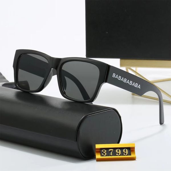 Men Womens Sunglasses Designer Sunglasses for Women Luxury Sunglass with Letter Eyeglasses Square Full Frame Unisex Sun glass Polarized Lens Summer 5 Colors
Men Womens Sunglasses Designer Sunglasses for Women Luxury Sunglass with Letter Eyeglasses Square Full Frame Unisex Sun glass Polarized Lens Summer 5 Colors