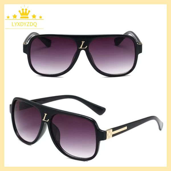 Luxury Designer Brand Sunglasses Designer Sunglass HighQuality eyeglass Women Men Glasses Womens Sun glass UV400 lens Unisex Radiation Protection
Luxury Designer Brand Sunglasses Designer Sunglass HighQuality eyeglass Women Men Glasses Womens Sun glass UV400 lens Unisex Radiation Protection