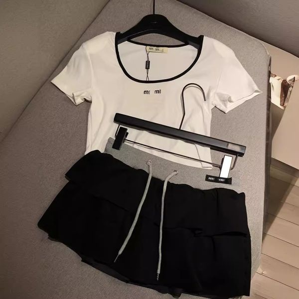 

miumi short skirt set two piece set Wide neckline embellishment letter embroidery short sleeved top tshirt fluffy skirt color blocking short skirt, M2