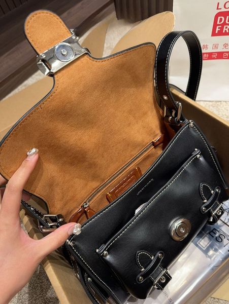 Cargo soft tabby designer handbag urious Fashion Woman messenger shoulder crossbody bag top quality genuine leather Clutch baguette Bags sacoche Purse QQ, Black
Cargo soft tabby designer handbag urious Fashion Woman messenger shoulder crossbody bag top quality genuine leather Clutch baguette Bags sacoche Purse QQ, Black