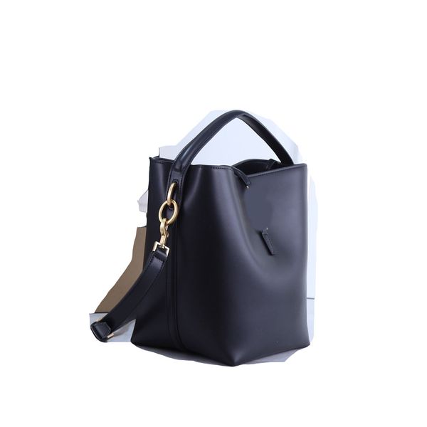 Fashion Designer Sh…