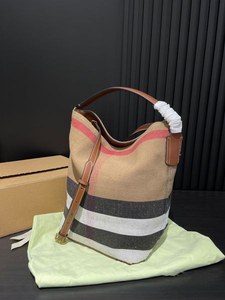 High Quality The Leather Bucket Womens Men Designer Marc Tote Classic Drawstring Shoulder Fashion Wallet Buckets Top Handle Purses Handbag Crossbody Bag, Multi-color
High Quality The Leather Bucket Womens Men Designer Marc Tote Classic Drawstring Shoulder Fashion Wallet Buckets Top Handle Purses Handbag Crossbody Bag, Multi-color