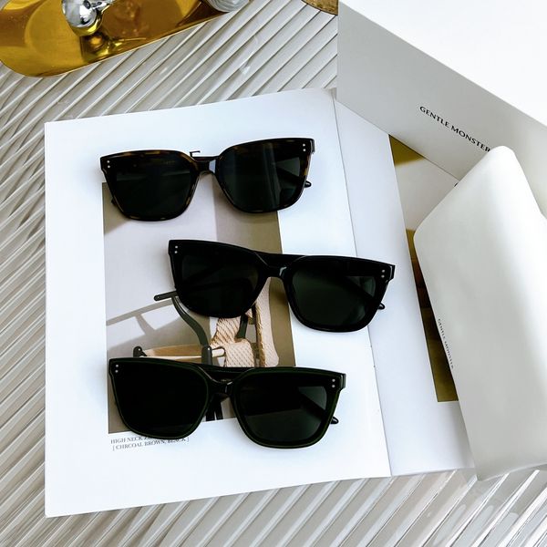 gentle monsters sunglasses Designers sunglasses For men Womens Full Frame TOTE Sunglasses Outdoor Glasses Driving Sunnies Fashionable With Box top quality
gentle monsters sunglasses Designers sunglasses For men Womens Full Frame TOTE Sunglasses Outdoor Glasses Driving Sunnies Fashionable With Box top quality