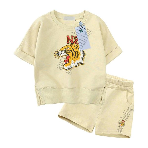7 Colors Luxury Logo Clothing Sets Kids Clothes Suits Girl Boy Clothing Summer Infantis Baby Sets Designer Chlidren Sport Suits A, Army green
7 Colors Luxury Logo Clothing Sets Kids Clothes Suits Girl Boy Clothing Summer Infantis Baby Sets Designer Chlidren Sport Suits A, Army green