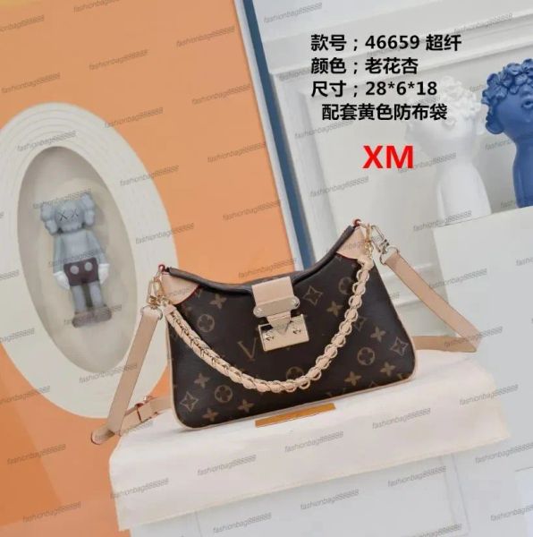 New Crossbody Bag Designer Bag Women's Vintage Leather Shoulder Bag Classic Embossed Fashion Chain Elegant Wallet Card, Blue
New Crossbody Bag Designer Bag Women's Vintage Leather Shoulder Bag Classic Embossed Fashion Chain Elegant Wallet Card, Blue