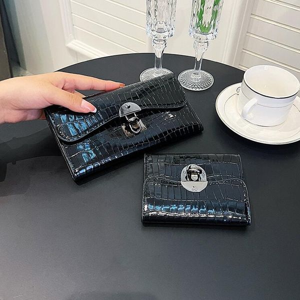 Personality womens handbag 2 colors simple Joker solid color leather clutch bag multi-card crocodile long wallet niche design folding fashion women wallet, 6288/image colors
Personality womens handbag 2 colors simple Joker solid color leather clutch bag multi-card crocodile long wallet niche design folding fashion women wallet, 6288/image colors