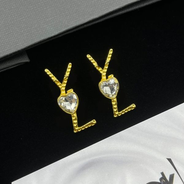 Fashion Brand Designers Letters Stud Earrings Geometric Women Luxury Brand Design Crystal Rhinestone Earring Wedding Party Jewelry
Fashion Brand Designers Letters Stud Earrings Geometric Women Luxury Brand Design Crystal Rhinestone Earring Wedding Party Jewelry
