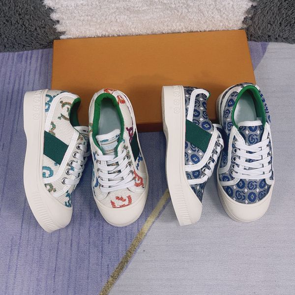 Fashion Kid Designer classic Sneaker kids name brand boys girls walking casual soft and comfortable flat shoes, Multi-color
Fashion Kid Designer classic Sneaker kids name brand boys girls walking casual soft and comfortable flat shoes, Multi-color