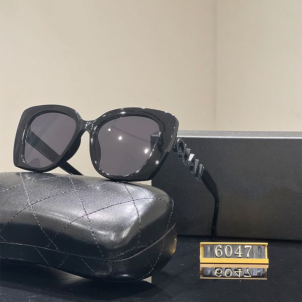 Woman Sunglasses Designer Sunglasses Fashion Frame Sun glass High Quality UV400 5 Color Option
Woman Sunglasses Designer Sunglasses Fashion Frame Sun glass High Quality UV400 5 Color Option