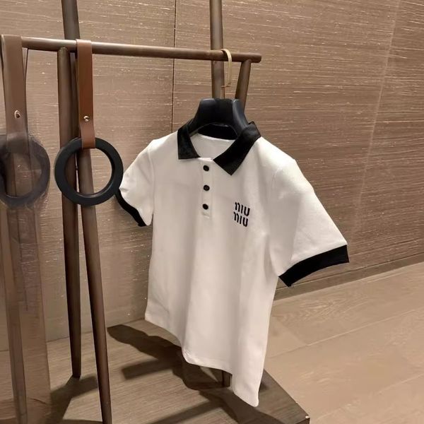 designer clothes women Summer designer shirt miui clothes Embroidered letter color blocking design POLO neck short sleeved Tshirt top, White
designer clothes women Summer designer shirt miui clothes Embroidered letter color blocking design POLO neck short sleeved Tshirt top, White