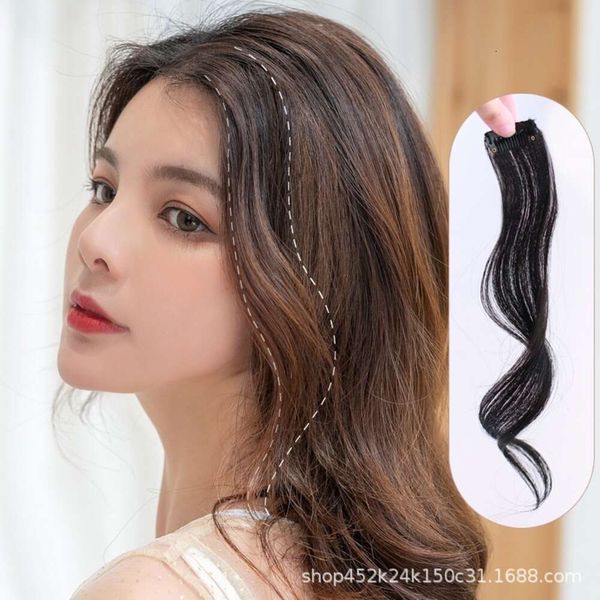 the Wig's Eight Character Bangs Are Split Into Single Clip Curly Hair, Micro Curly, and Seamless Natural Simulation. It is A Popular French Style Patch on Both
the Wig's Eight Character Bangs Are Split Into Single Clip Curly Hair, Micro Curly, and Seamless Natural Simulation. It is A Popular French Style Patch on Both