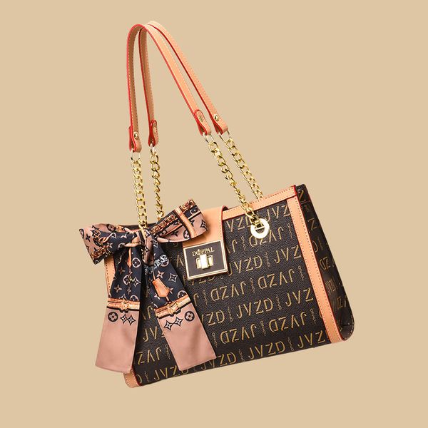 sales ladies shoulder bag classic printed chain bag street trend contrast leather handbag horizontal multifunctional color matching fashion backpack 6276, Image color-6276
sales ladies shoulder bag classic printed chain bag street trend contrast leather handbag horizontal multifunctional color matching fashion backpack 6276, Image color-6276
