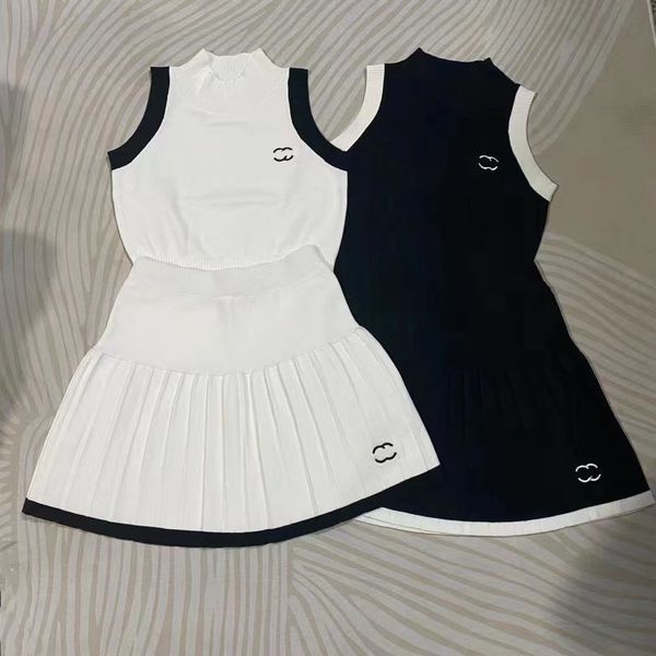 undefined Designer womens dress set Girls Luxury Dress set 2 chest geometric sleeveless vest and solid color skirt variety products suit, Black
undefined Designer womens dress set Girls Luxury Dress set 2 chest geometric sleeveless vest and solid color skirt variety products suit, Black
