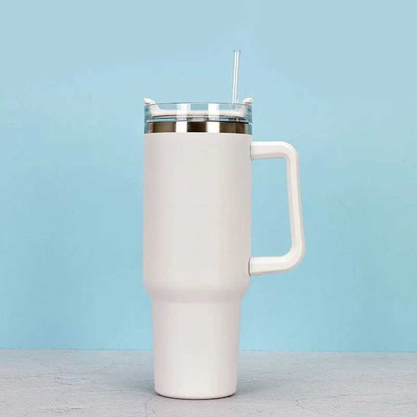 304 Stainless Steel 40 Oz Ice Outdoor Portable Car Handle Thermos Cup Brings Warmth in The Cold WinterC241125, Black
304 Stainless Steel 40 Oz Ice Outdoor Portable Car Handle Thermos Cup Brings Warmth in The Cold WinterC241125, Black