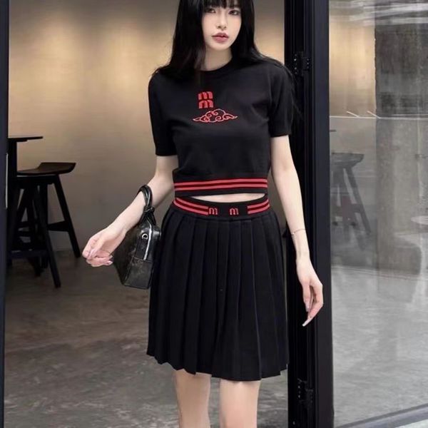 Woman's Tracksuits Sweaters Two Piece Dress Knits Set Designer Women's Sets Short Skirts Outfit Shorts Suit Dress Shirts Top Suits S-L