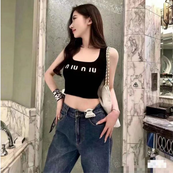 Women Knitted Tank Top Summer Fall Slim Women Knits Tee Sport Tops Woman Yoga Tees Slim Fit Contrast letter jacquard large U neck short exposed waist vest, Black-2
Women Knitted Tank Top Summer Fall Slim Women Knits Tee Sport Tops Woman Yoga Tees Slim Fit Contrast letter jacquard large U neck short exposed waist vest, Black-2