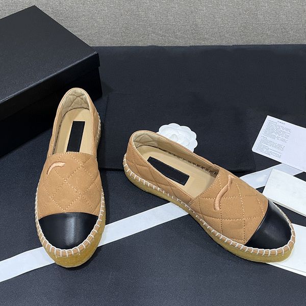 Designer Ladies Suede/Woolen Flat Base Fisherman Shoes Classic Round Toe Quilted Texture Outdoor Casual Shoes Ladies Slide On Mule Dress Shoes Black White Khaki
Designer Ladies Suede/Woolen Flat Base Fisherman Shoes Classic Round Toe Quilted Texture Outdoor Casual Shoes Ladies Slide On Mule Dress Shoes Black White Khaki