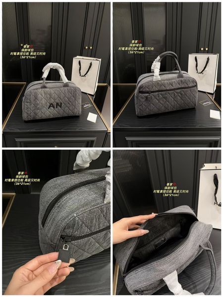 Messenger Bag Satchel Shoulder bag Crossbody Leather Designer Brand Plaid Bags Fashion Handbags High Quality Women Purse Phone Wallet Metallic Stripes 25CM, Black
Messenger Bag Satchel Shoulder bag Crossbody Leather Designer Brand Plaid Bags Fashion Handbags High Quality Women Purse Phone Wallet Metallic Stripes 25CM, Black