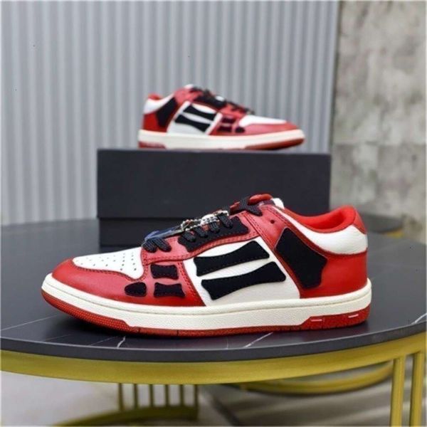 Design Famous Mens Skel Top Sneakers Shoes Rubber Sole Runner Sports Famous Technical Breath Casual Walking Mesh Suede Skateboard Walking Eu35-46, L95
Design Famous Mens Skel Top Sneakers Shoes Rubber Sole Runner Sports Famous Technical Breath Casual Walking Mesh Suede Skateboard Walking Eu35-46, L95