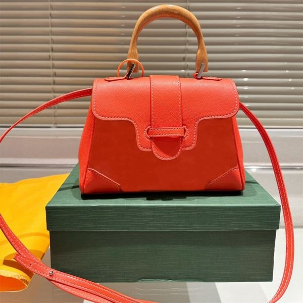 Bamboo Handbag Shoulder Bags designer crossbody bag woman purse small cross body print letter Leather, Grey(21*9*15cm)
Bamboo Handbag Shoulder Bags designer crossbody bag woman purse small cross body print letter Leather, Grey(21*9*15cm)