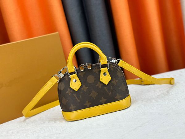 Classic mini shell package shoulder bag clutch handbag leather crossbody packages designer bags M82717 M46895, Orange
Classic mini shell package shoulder bag clutch handbag leather crossbody packages designer bags M82717 M46895, Orange