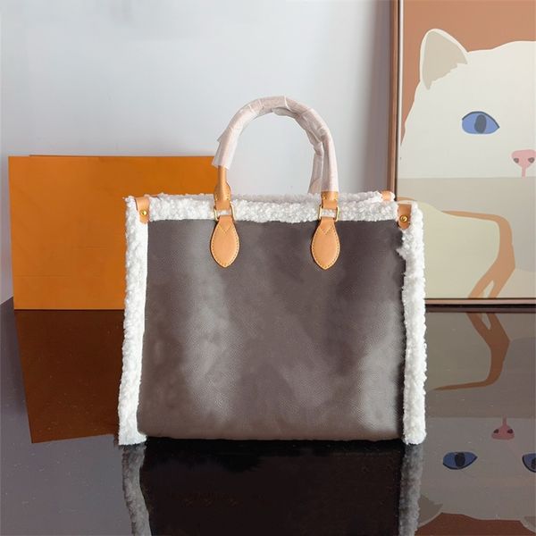 Women Travel Tote Bag Large Capacity Furry Totes Lady Frosted Handbag Print Flowers Letters Leather 10A, Blue
Women Travel Tote Bag Large Capacity Furry Totes Lady Frosted Handbag Print Flowers Letters Leather 10A, Blue