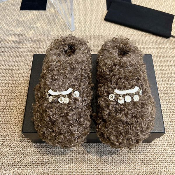 Ladies Fashion Designer Fluffy Plush Slippers Winter Indoor And Outdoor Warm Casual Flip-Flops Mule Slide Flat Platform Slippers In Classic Black Gray Beige
Ladies Fashion Designer Fluffy Plush Slippers Winter Indoor And Outdoor Warm Casual Flip-Flops Mule Slide Flat Platform Slippers In Classic Black Gray Beige